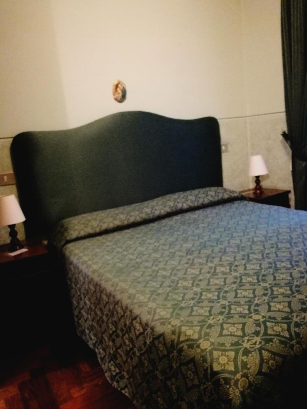 Anne & Mary Main image