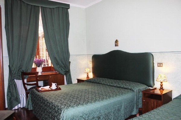 Anne & Mary image 10